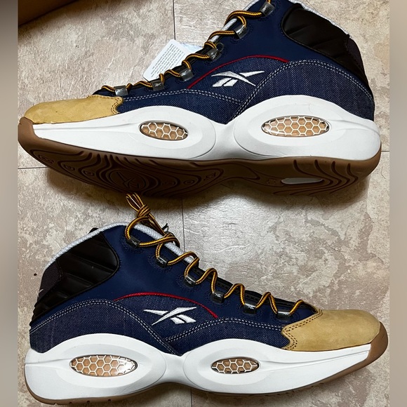 Reebok Question Mid Dress Code AR0252 Iversons - Picture 4 of 14
